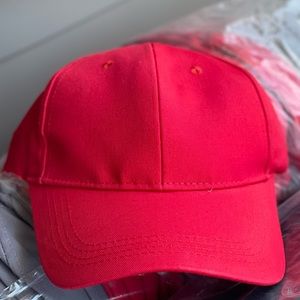 Blank hats (Structured)